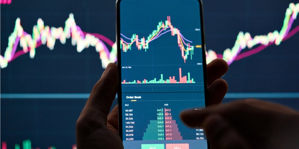 Crypto Stocks Surge With Bitcoin and Tech Gains – Decrypt