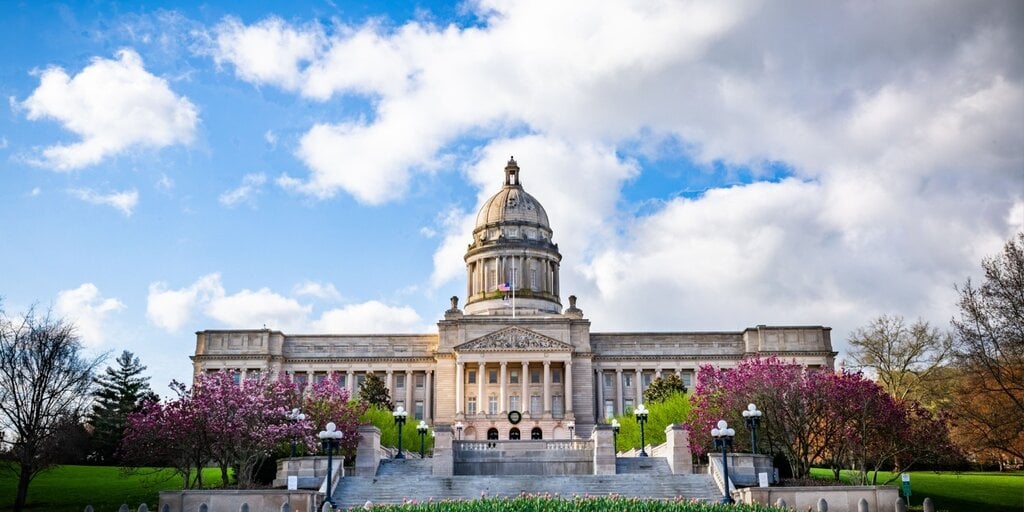 Kentucky Enacts Bitcoin, Ethereum Self-Custody Law