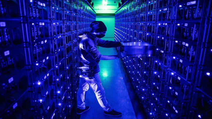 Why Manufacturers Are Making ASICs Resemble Servers